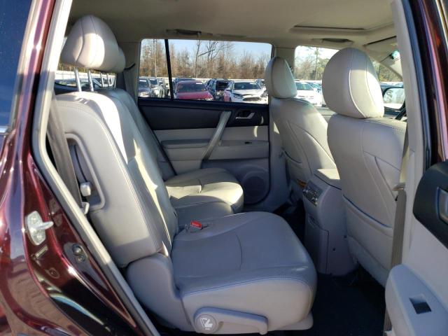 5TDBK3EH2CS137512 - 2012 TOYOTA HIGHLANDER BASE Marron photo 11