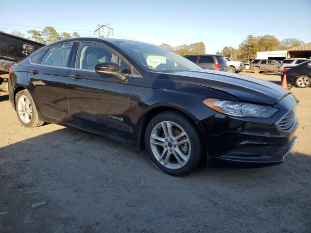 3FA6P0LU0JR128038 - 2018 FORD FUSION SE HYBRID BLACK photo 4