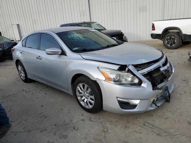 1N4AL3AP5FN350587 - 2015 NISSAN ALTIMA 2.5 GRAY photo 4