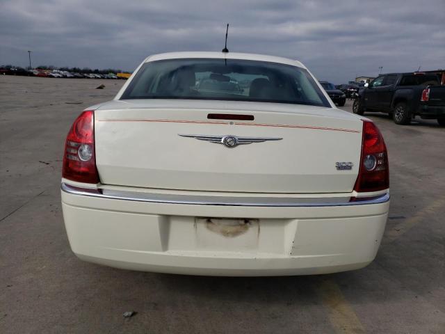 2C3KA33G48H255973 - 2008 CHRYSLER 300 LIMITED CREAM photo 6