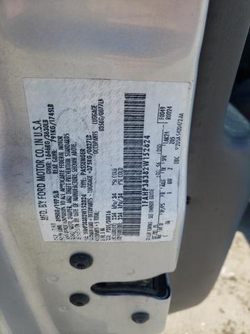 1FAHP38382W152824 - 2002 FORD FOCUS LX ZTS SILVER photo 12