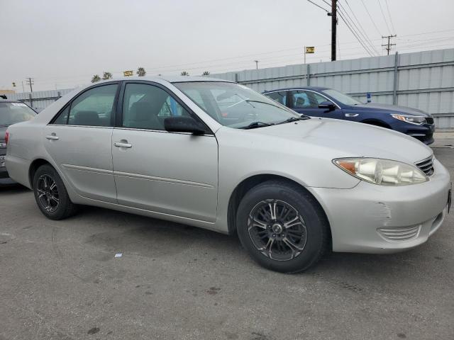 4T1BE32K16U157236 - 2006 TOYOTA CAMRY LE SILVER photo 4