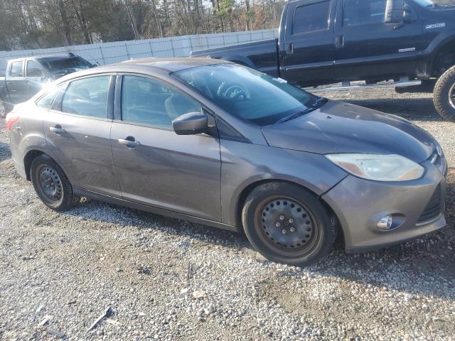 1FAHP3F26CL207865 - 2012 FORD FOCUS SE GRAY photo 4