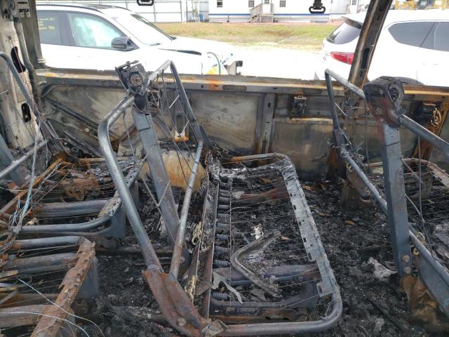 1GAZGPFG8H1168080 - 2017 CHEVROLET EXPRESS G3 LT BURN photo 10