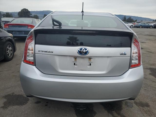 JTDKN3DU1D5632278 - 2013 TOYOTA PRIUS SILVER photo 6