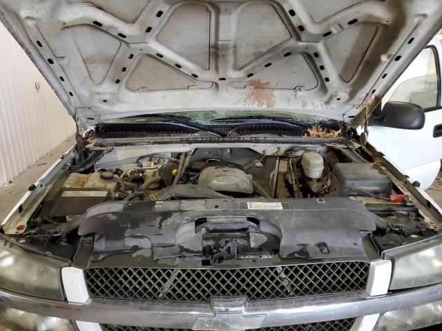 1GCHC23UX5F814519 - 2005 CHEVROLET SILVERADO WHITE photo 11