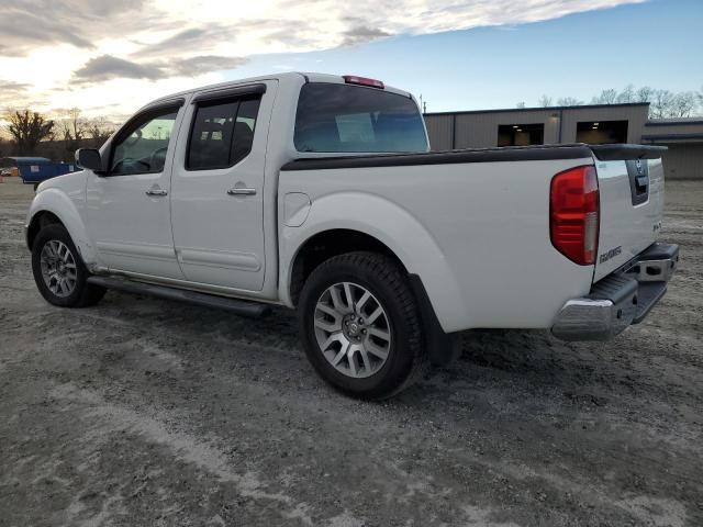 1N6AD0EV9DN733909 - 2013 NISSAN FRONTIER S WHITE photo 2