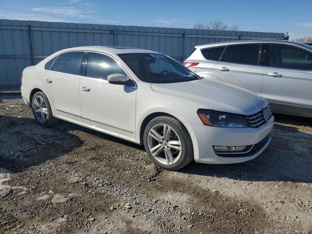 1VWCN7A36EC062814 - 2014 VOLKSWAGEN PASSAT SEL WHITE photo 4