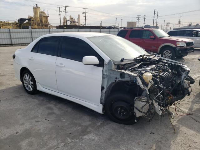 1NXBU40E19Z013163 - 2009 TOYOTA COROLLA BASE WHITE photo 4