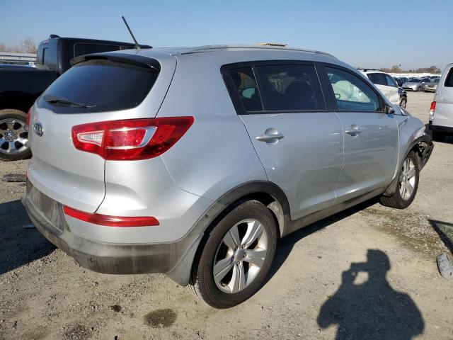 KNDPB3A2XC7273162 - 2012 KIA SPORTAGE BASE SILVER photo 3