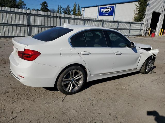 WBA8D9C58JA615097 - 2018 BMW 330 XI WHITE photo 3