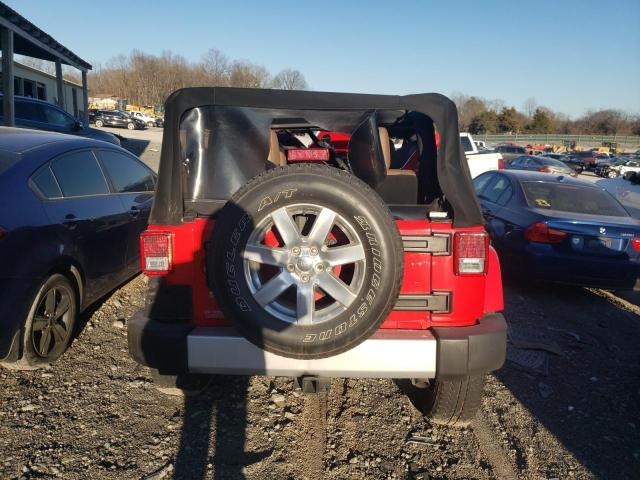 1C4AJWBG0FL709386 - 2015 JEEP WRANGLER SAHARA RED photo 6