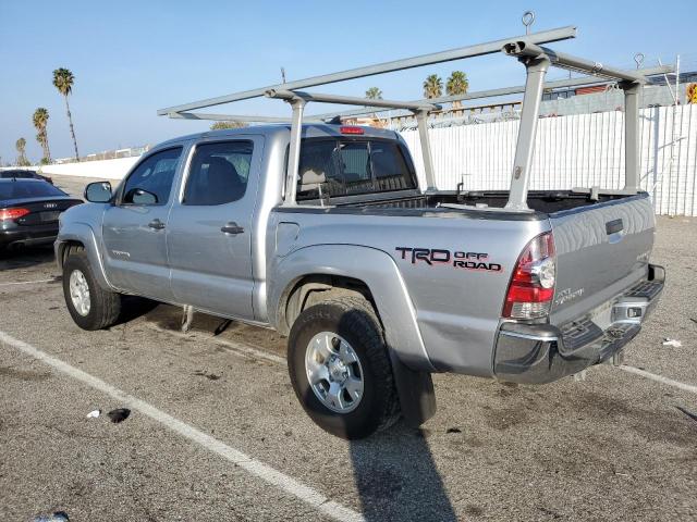 3TMJU4GN6FM190832 - 2015 TOYOTA TACOMA DOUBLE CAB PRERUNNER SILVER photo 2