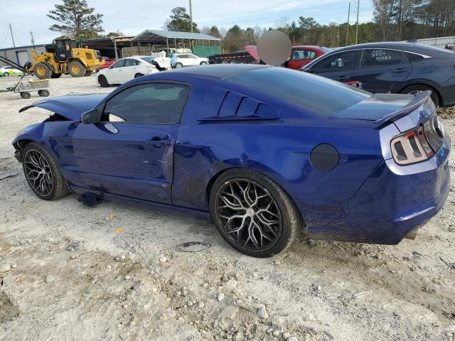 1ZVBP8AM0D5229773 - 2013 FORD MUSTANG BLUE photo 2