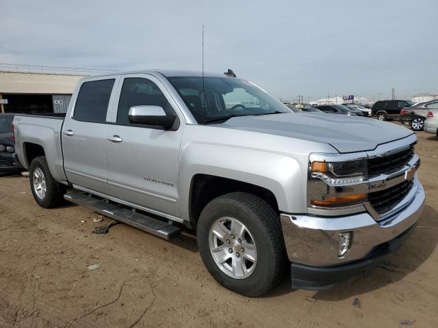 3GCUKREC9HG375704 - 2017 CHEVROLET SILVERADO K1500 LT SILVER photo 4