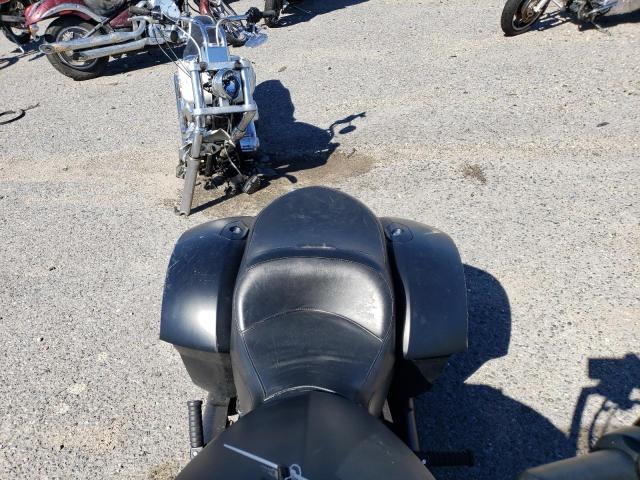 5VPEW36N9C3006361 - 2012 VICTORY MOTORCYCLES HARD-BALL Schwarz Foto 6