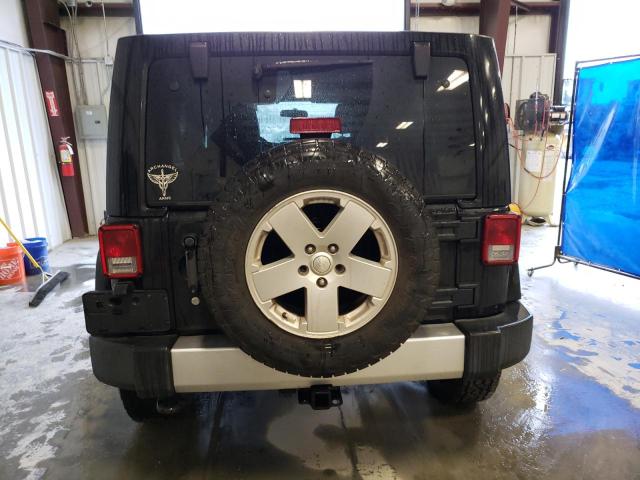1C4HJWEG6CL119764 - 2012 JEEP WRANGLER U SAHARA BLACK photo 6