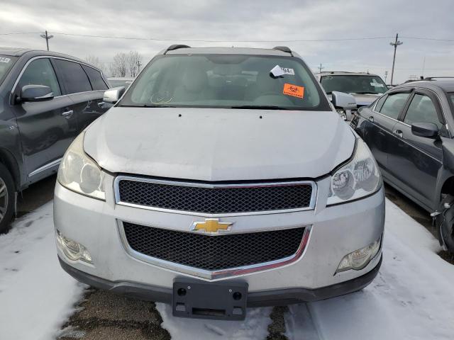 1GNKVJED6CJ116899 - 2012 CHEVROLET TRAVERSE LT SILVER photo 5