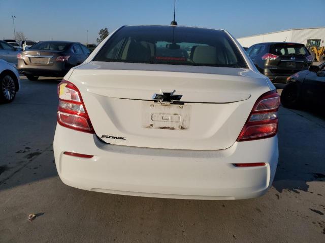 1G1JB5SB6K4136583 - 2019 CHEVROLET SONIC LS თეთრი ფოტო 6
