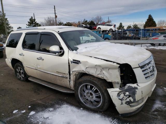 1GYFK63837R355379 - 2007 CADILLAC ESCALADE LUXURY WHITE photo 4