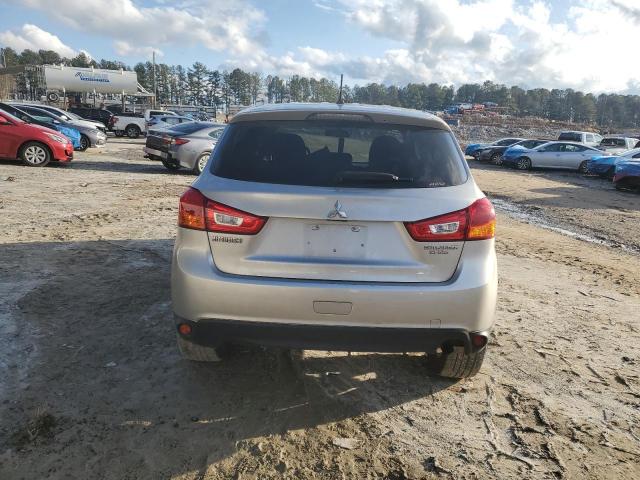 4A4AR3AU3DE002940 - 2013 MITSUBISHI OUTLANDER ES SILVER photo 6