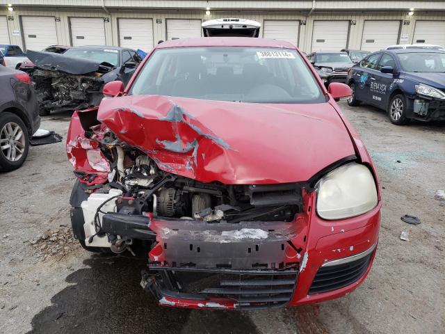 3VWJM71K78M106372 - 2008 VOLKSWAGEN JETTA S RED photo 5