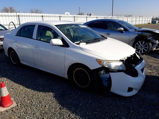 1NXBU40E99Z147869 - 2009 TOYOTA COROLLA BASE WHITE photo 4