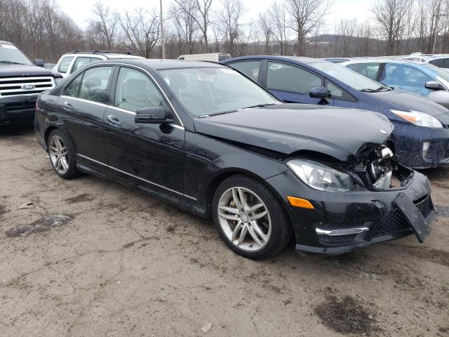 WDDGF8AB1ER312655 - 2014 MERCEDES-BENZ C 300 4MATIC BLACK photo 4