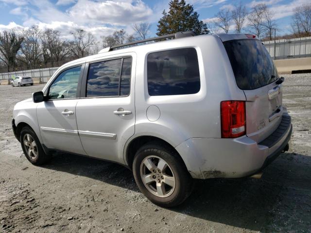 5FNYF3H47BB007557 - 2011 HONDA PILOT EX SILVER photo 2