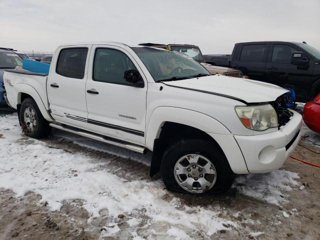5TEJU62N96Z233341 - 2006 TOYOTA TACOMA DOUBLE CAB PRERUNNER WHITE photo 4