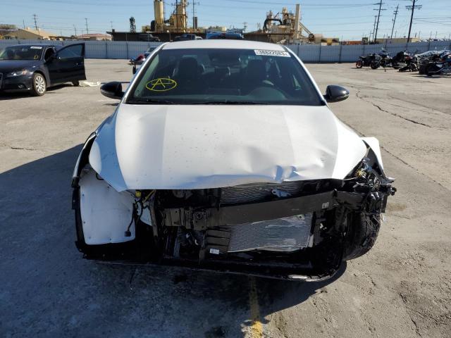 3KPF54AD1PE548093 - 2023 KIA FORTE GT LINE WHITE photo 5