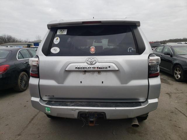 JTEBU5JR7G5284758 - 2016 TOYOTA 4RUNNER SR5/SR5 PREMIUM 银色 照片 6