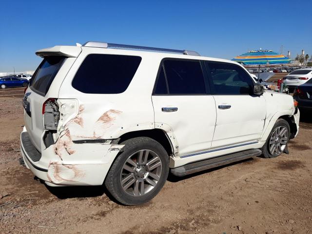 JTEZU5JR5B5031574 - 2011 TOYOTA 4RUNNER SR5 WHITE photo 3