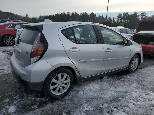 JTDKDTB32H1595574 - 2017 TOYOTA PRIUS C SILVER photo 3