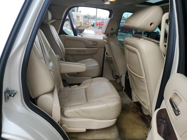 1GYEC63827R368312 - 2007 CADILLAC ESCALADE LUXURY CREAM photo 11