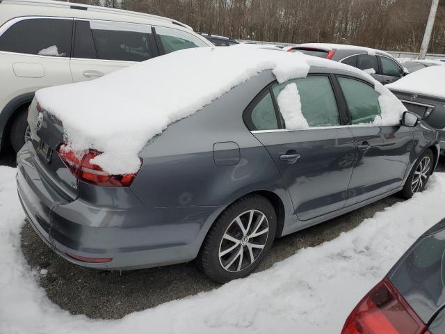 3VWDB7AJ1HM281680 - 2017 VOLKSWAGEN JETTA SE GRAY photo 3