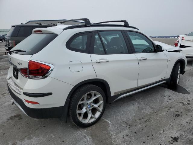 WBAVL1C58DVR89083 - 2013 BMW X1 XDRIVE28I WHITE photo 3