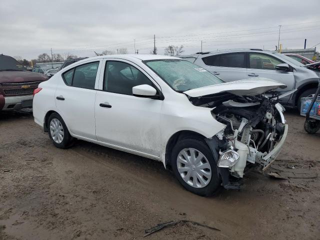 3N1CN7AP9HL897775 - 2017 NISSAN VERSA S WHITE photo 4