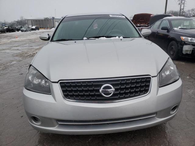 1N4AL11D95C255616 - 2005 NISSAN ALTIMA S SILVER photo 5