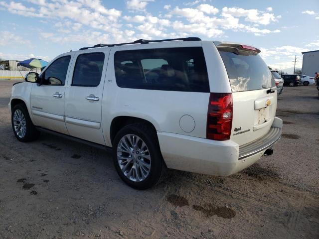 1GNSCKE03CR154441 - 2012 CHEVROLET SUBURBAN C1500 LTZ WHITE photo 2