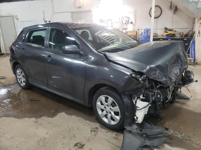 2T1KE4EE3DC050389 - 2013 TOYOTA MATRIX S GRAY photo 4