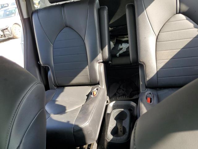 5TDGZRAH8MS526201 - 2021 TOYOTA HIGHLANDER XLE WHITE photo 10