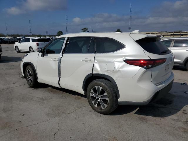 5TDGZRAH8MS526201 - 2021 TOYOTA HIGHLANDER XLE WHITE photo 2