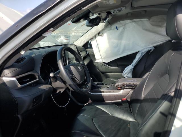 5TDGZRAH8MS526201 - 2021 TOYOTA HIGHLANDER XLE WHITE photo 7