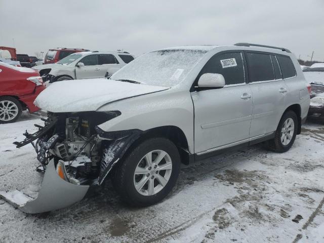 5TDBK3EH9CS160690 - 2012 TOYOTA HIGHLANDER BASE SILVER photo 1