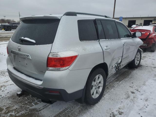 5TDBK3EH9CS160690 - 2012 TOYOTA HIGHLANDER BASE Күміс фото 3