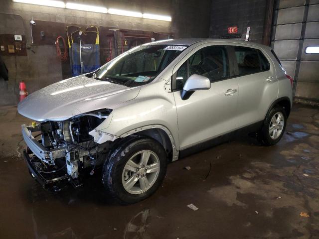 KL7CJKSB7LB326680 - 2020 CHEVROLET TRAX LS SILVER photo 1