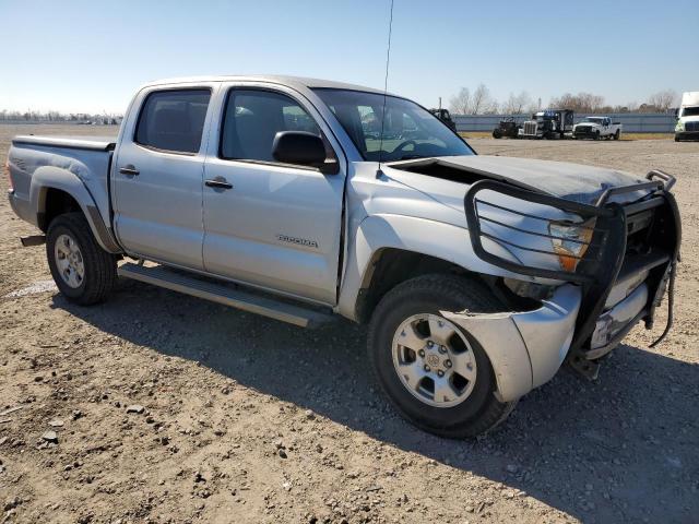 3TMJU62N76M011734 - 2006 TOYOTA TACOMA DOUBLE CAB PRERUNNER SILVER photo 4