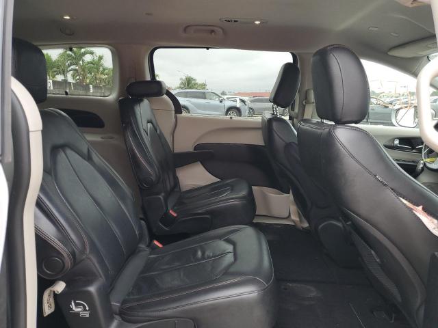 2C4RC1BGXLR275979 - 2020 CHRYSLER PACIFICA TOURING L SILVER photo 11