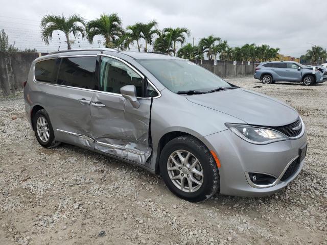 2C4RC1BGXLR275979 - 2020 CHRYSLER PACIFICA TOURING L SILVER photo 4